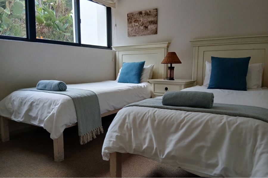To Let 2 Bedroom Property for Rent in Santos Bay Western Cape
